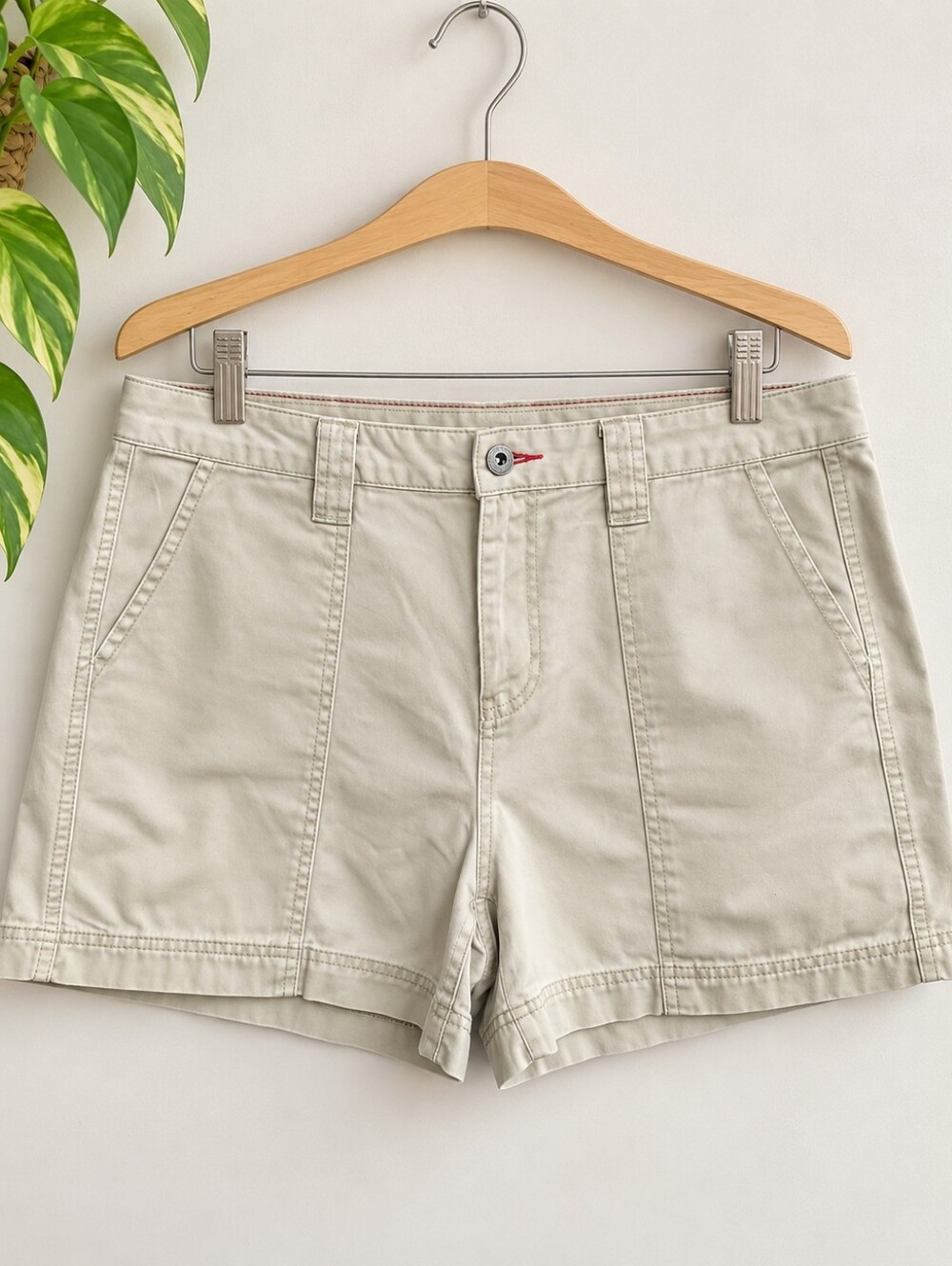Tommy Hilfiger:: Khaki Cotton Shorts